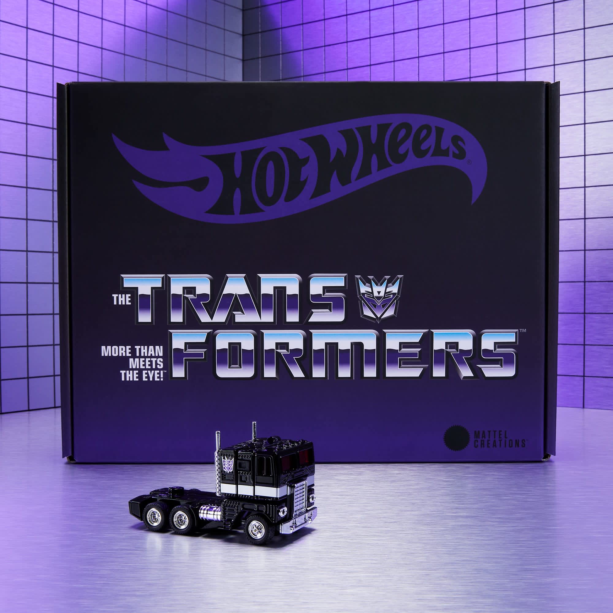 Hot Wheels Transformers Nemesis Prime